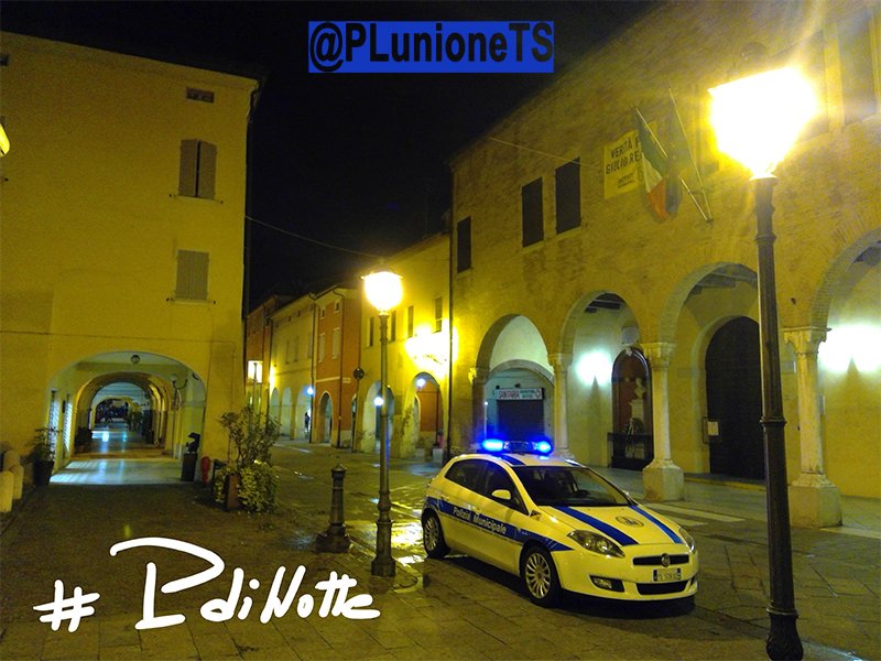PLunioneTS's tweet photo. #PLdinotte Controllo in area a ZTL  sul territorio della @PLunioneTS ! https://t.co/OUq2bmcunT