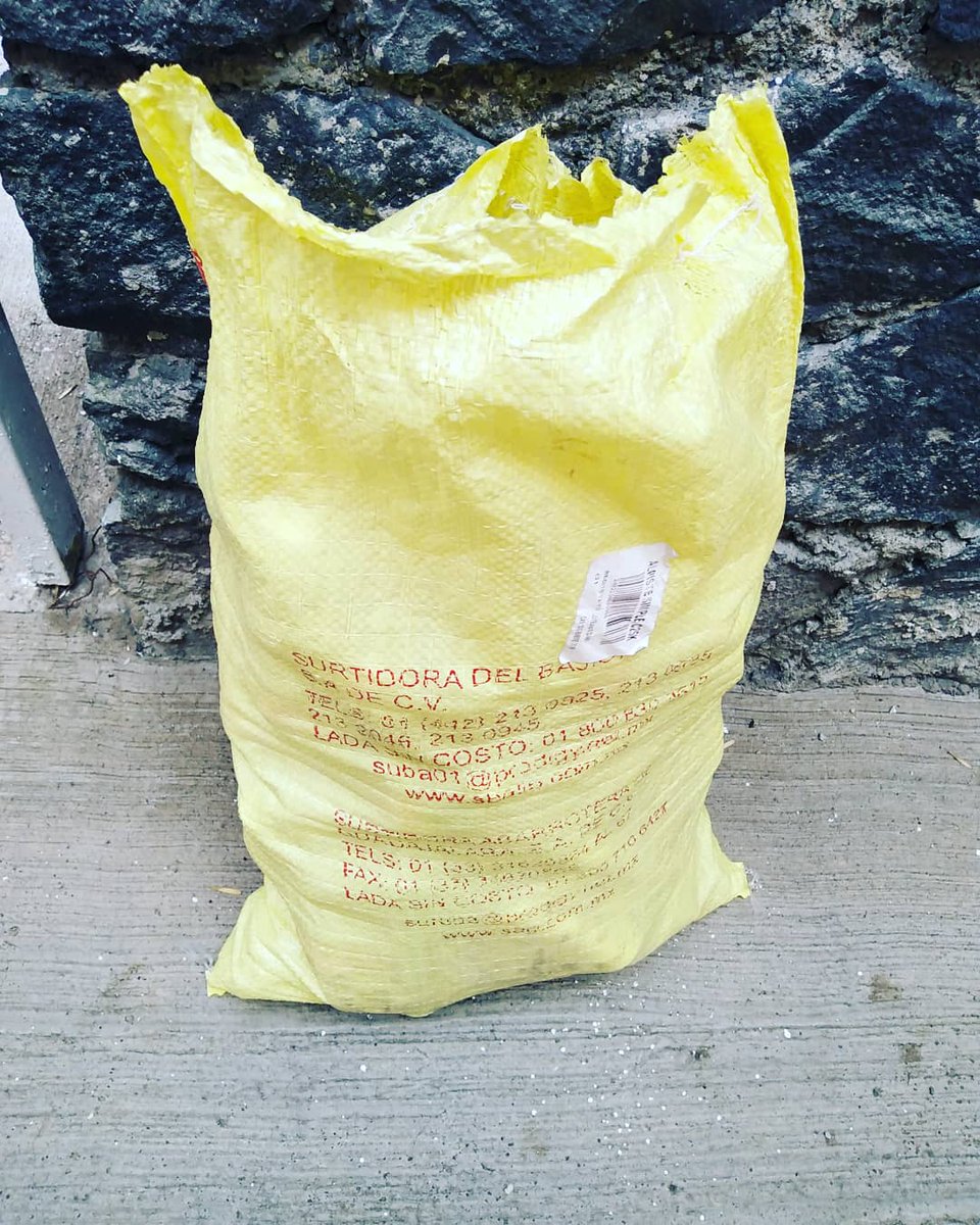 BikeRecyclingMX's tweet photo. Todo un éxito nuestra participación en el @up_relay en los alrededores de Tlalpan.😎🌎♻️ ¡Recolectamos PET y latas de aluminio!🚲♻️
¡Aún hay mucho por hacer! 💪♻️ #GlobalCleanupRelay #mexico #tlalpan #cdmx #clean #zerowaste #relay #challenge #nowaste #eco #recycling https://t.co/pdHNH9WKZ4