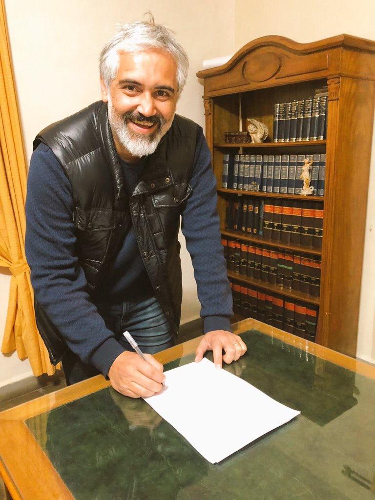 FeRioja's tweet photo. JUNTOS POR LA RIOJA
Diputados Nacionales
*Titulares
1) Felipe Álvarez (EpLR)
2) Cristina Salzwedel (UCR)
3) Carlos Laciar (Sindicalista)
*Suplentes
1) Kelina Rodríguez (UCR)
2) Sebastián Ruiz (FE)
3) Eva Martínez Maldonado (EpLR)
@sebastianruiz77 @crissalzwedel @FelipeAlvarezLR https://t.co/FI6hU2vqT0