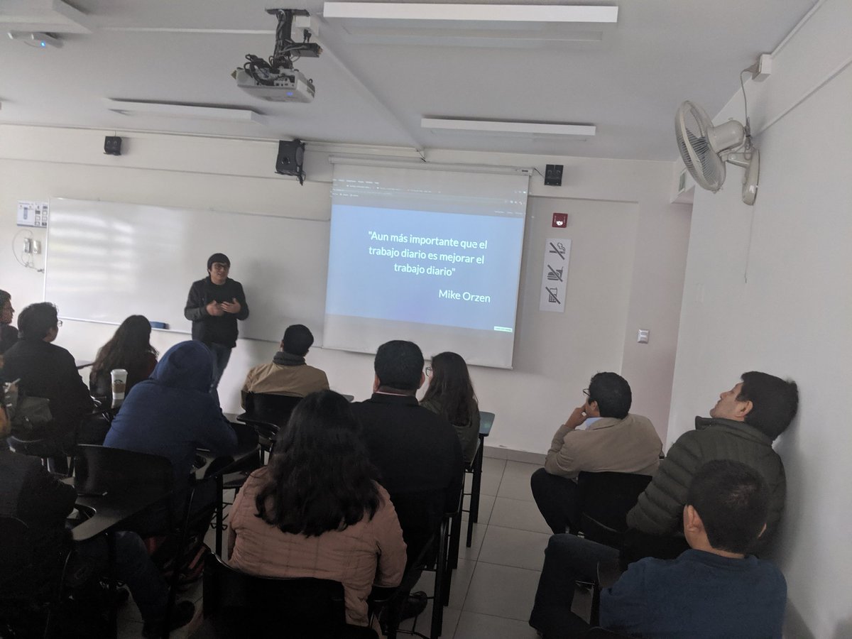 gdgcloudlima's tweet photo. Un llamado a la creatividad, #DevOps by @carmanuelz, una grandiosa charla 🤓 #Next19ExtendedLima at @UPCedu https://t.co/CGxPFY4ePp