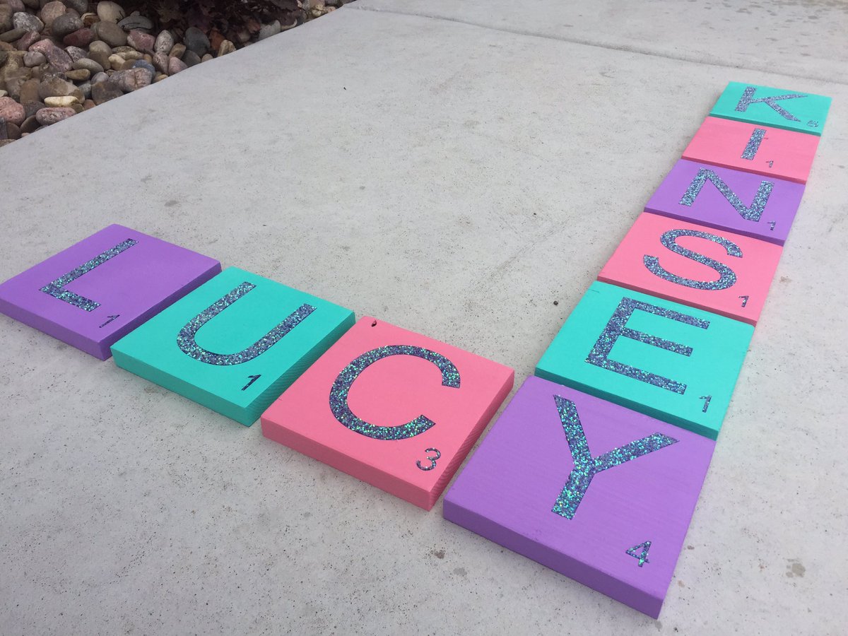 Kstroud72's tweet photo. Work. Work. Work. #glitter #scrabbletiles #customorder #stroudscreations https://t.co/eAiYnuZX19
