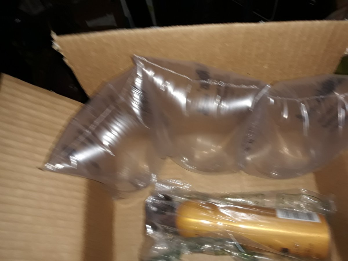 CheatTheReaper_'s tweet image. Why not just eliminate the need to recycle? Just got this one today. Maybe need to rethink my Prime anx just drive to a local store #WTFAmazon