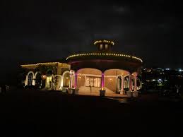 Antiguanice's tweet image. This casino is for sale! 
🃏🎲♠️♥️♣️♦️🎉ow.ly/OYL130oYReA
#CasinoDevelopment #Gaming #GrandBayCasino #Propertyforsale #ACBForeclosureUnit #AntiguaNice