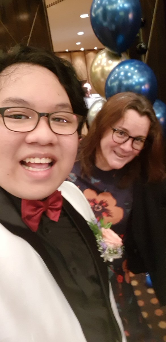 amaraysh's tweet photo. smlm nyer citer!

HIS Senior Prom 2k19 https://t.co/R5Y4TlR73G