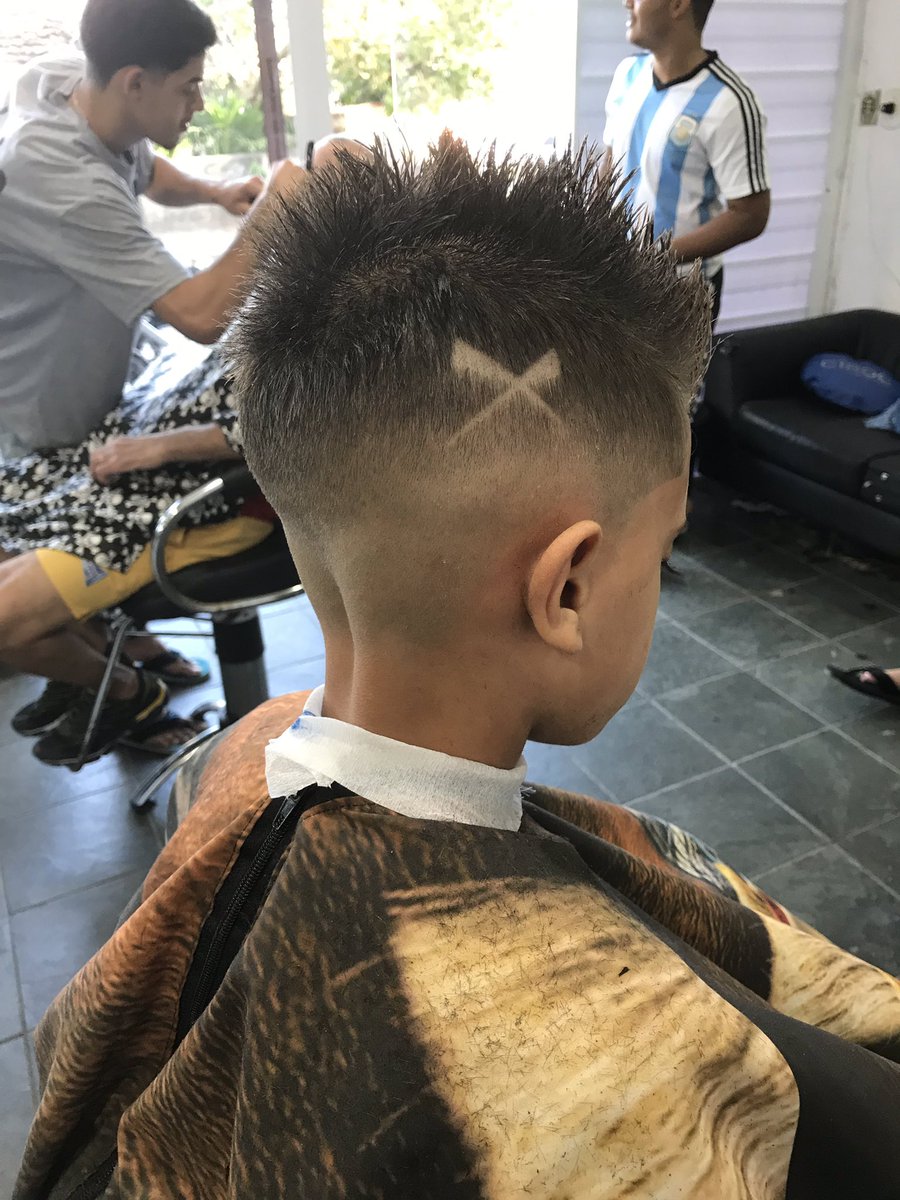 piu182's tweet photo. Deixei o filho bonitão https://t.co/UVxpApVwFY