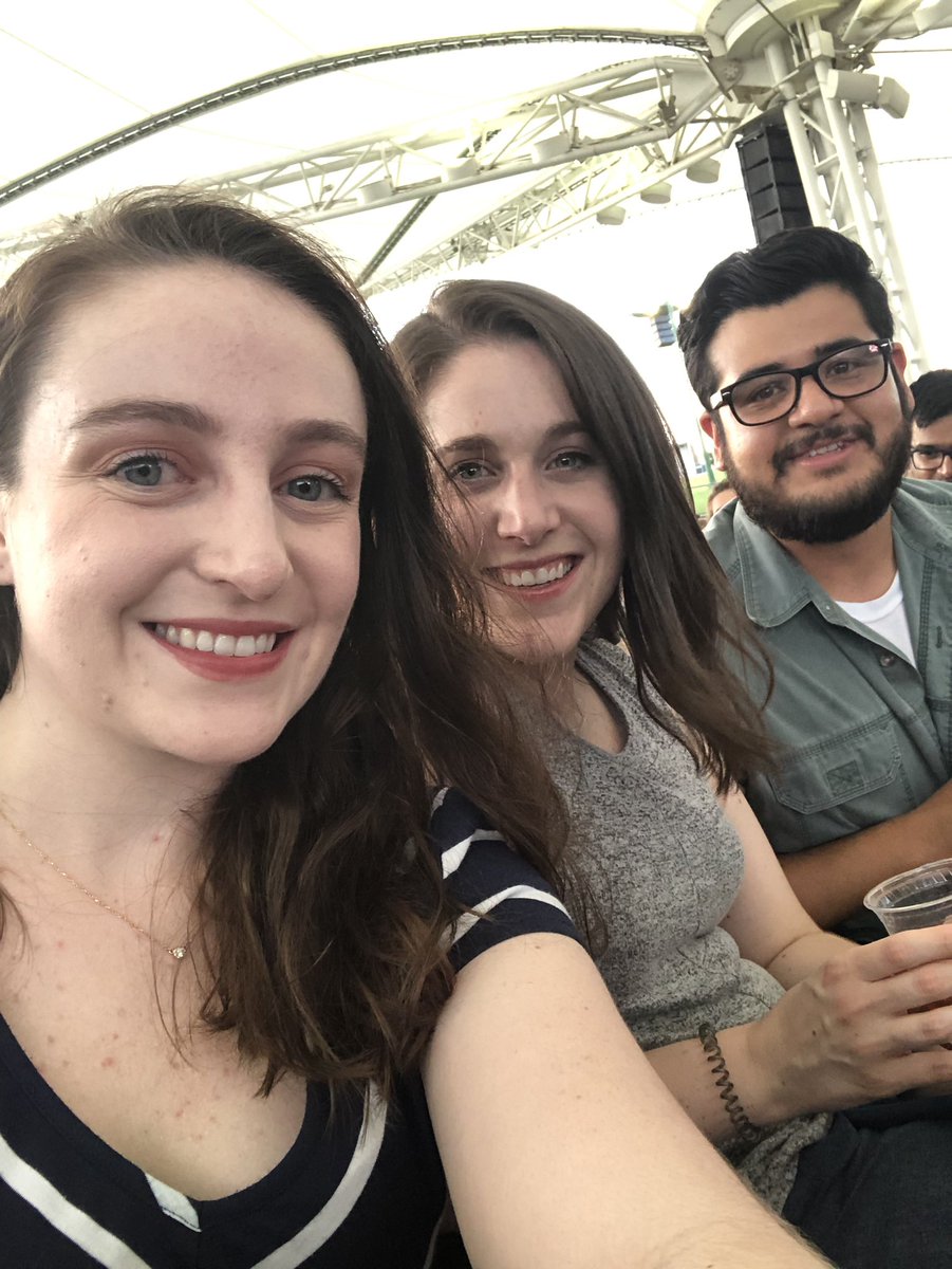 Margotfav's tweet photo. @Trevornoah we have arrived #LoudAndClearTour https://t.co/3EkLfkNSfn