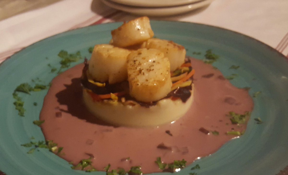 chezsimobistro1's tweet photo. #prixfixemenu #chezsimobistro #byobchicago #happyhours #lincolnsquare #restaurant #afdechicago #prixfixemenu #foodblogger #dinertonight #onionsoupe #alacartechicago #choosechicago #oulala #visitechicago #pride #pridechicago #spring#onionsoupgratinée https://t.co/sYzdchHsLF