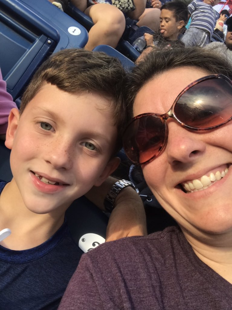 ALB0WEN's tweet photo. #MonsterJam #vetix https://t.co/cds79axcbe