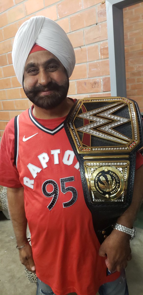Nav Bhatia Superfan tweet media