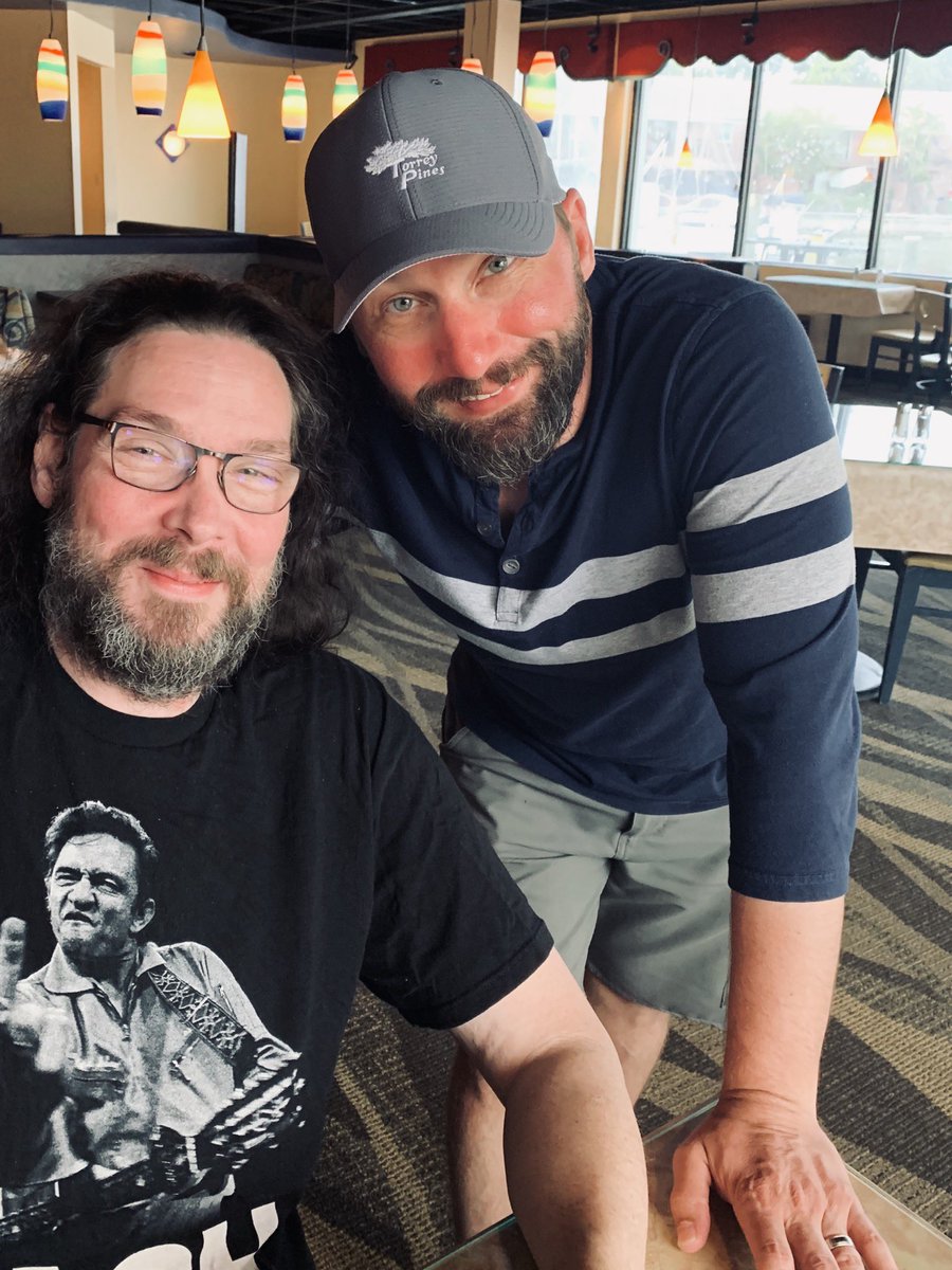 DeborahCAN's tweet image. Pre @TheStartupBus shenanigans with @MitchNeff &amp;amp; @claco #StartupBus #Friendcation #weliveinparadise