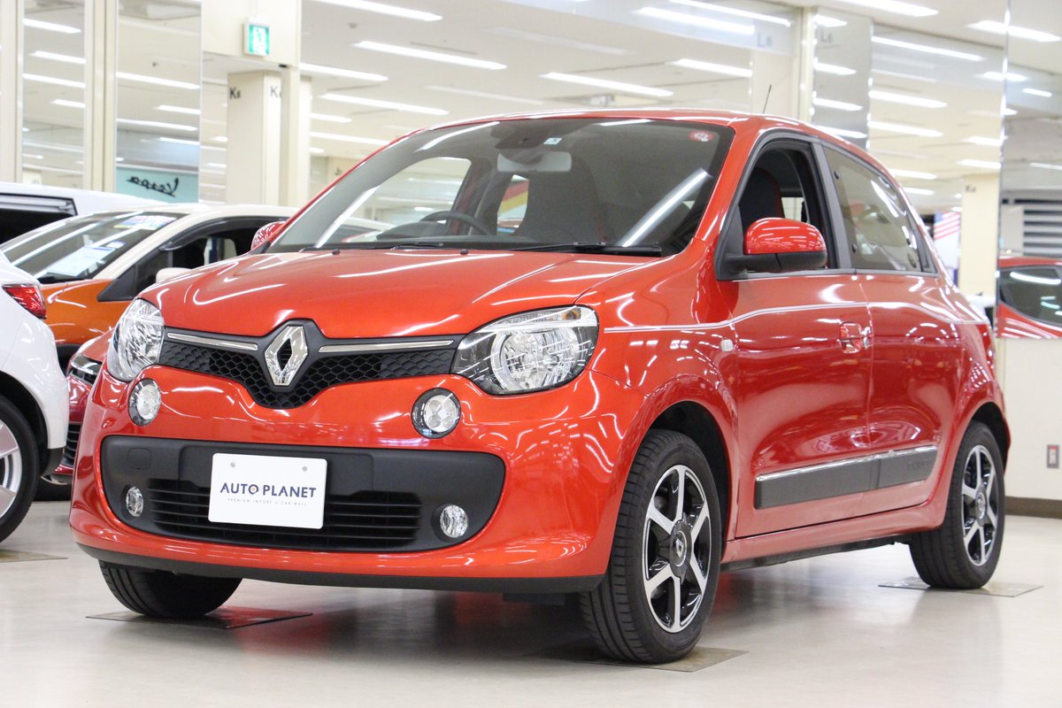 オートプラネット名古屋 On Twitter オシャレで可愛らしいルノー