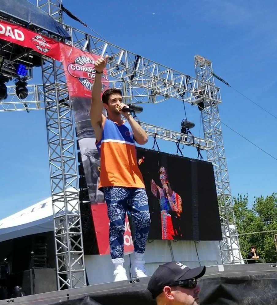 kayca123's tweet image. DREAM COME TRUE TODAY!!! Thank you for coming to Boise @jakemiller!! Hope you come back soon!!! ❤ Thank you for being soo sweet!! Love you endlessly!! ❤❤