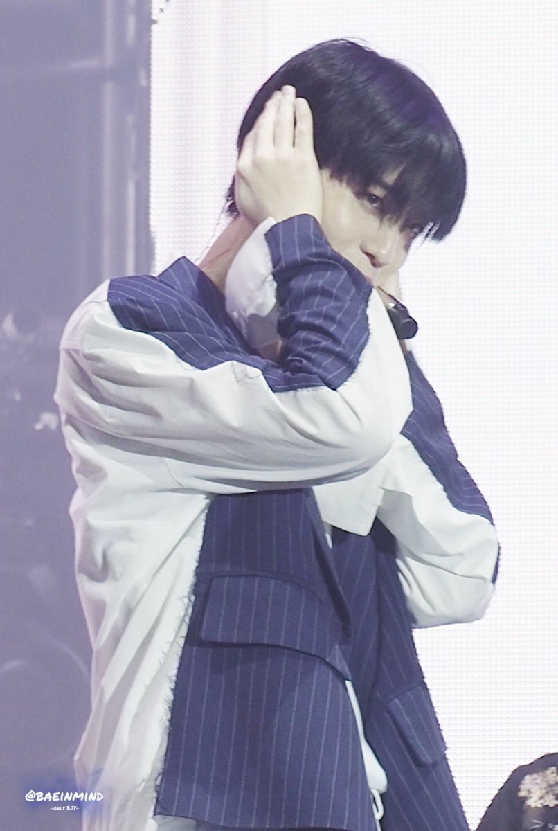 baeinmind's tweet photo. 22062019 
BAE JINYOUNG FanMeeting 
Im Young in HK🐺
싫어~~~

#Baejinyoung #배진영 #BaeJinYoungIMYOUNGinHK https://t.co/PbHo6Iljl4