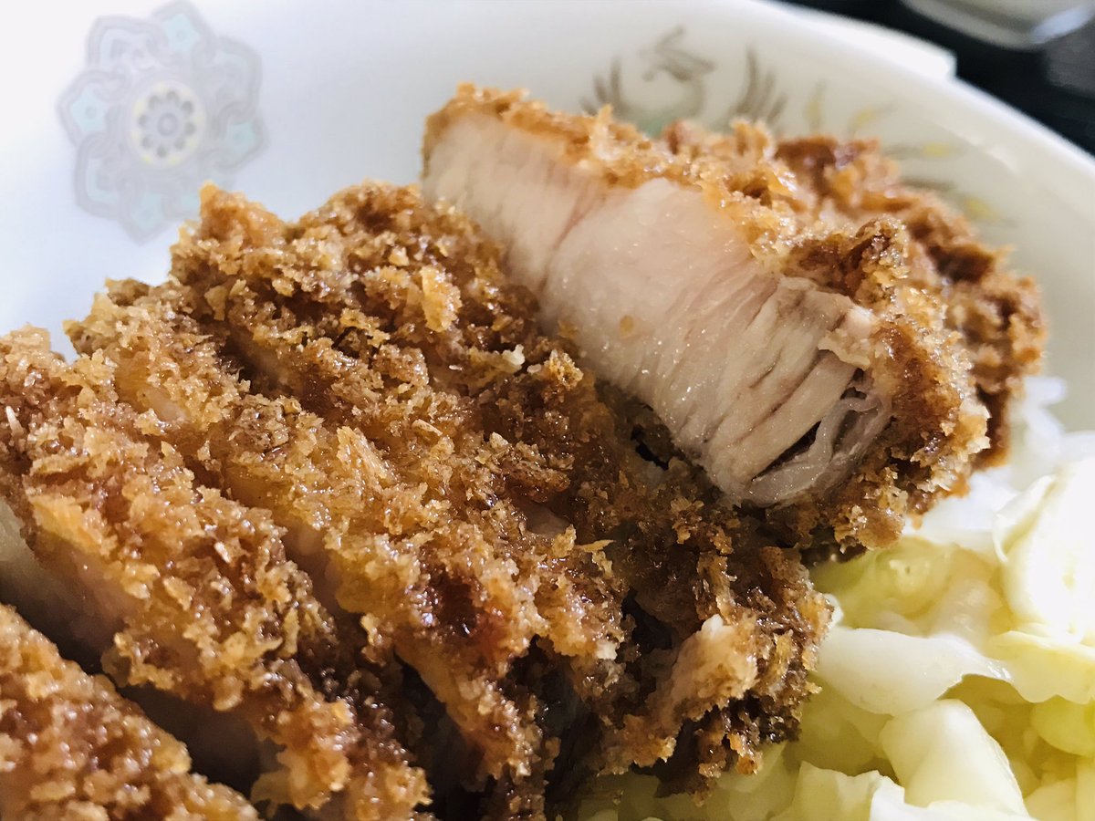 西沢 パッピ 正智 葉火 とんかつの アブラミー賞 パピプペポ 今日は会社を休んで 昔の実家を使ってもらっている大福屋さんに来ました お昼はとんかつの成満堂になります このお店の脂身は世界一だと言っている息子に 新メニューの 豚バラかつ丼 西沢 パッピ 正智 葉火 とんかつの アブラミー賞 パピプペポ 今日は会社を休んで 昔の実家を使ってもらっている大福屋さんに来ました お昼はとんかつの成満堂になります このお店の脂身は世界一だと言っている息子に 新メニューの 豚バラかつ丼