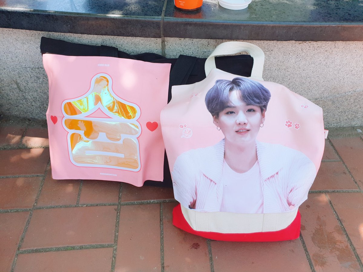 오늘도 슙바꼭질..☆
투썸 부근에서 현장수령/현장판매 진행합니다 !
자세한 위치는 DM 주세요🏔💕