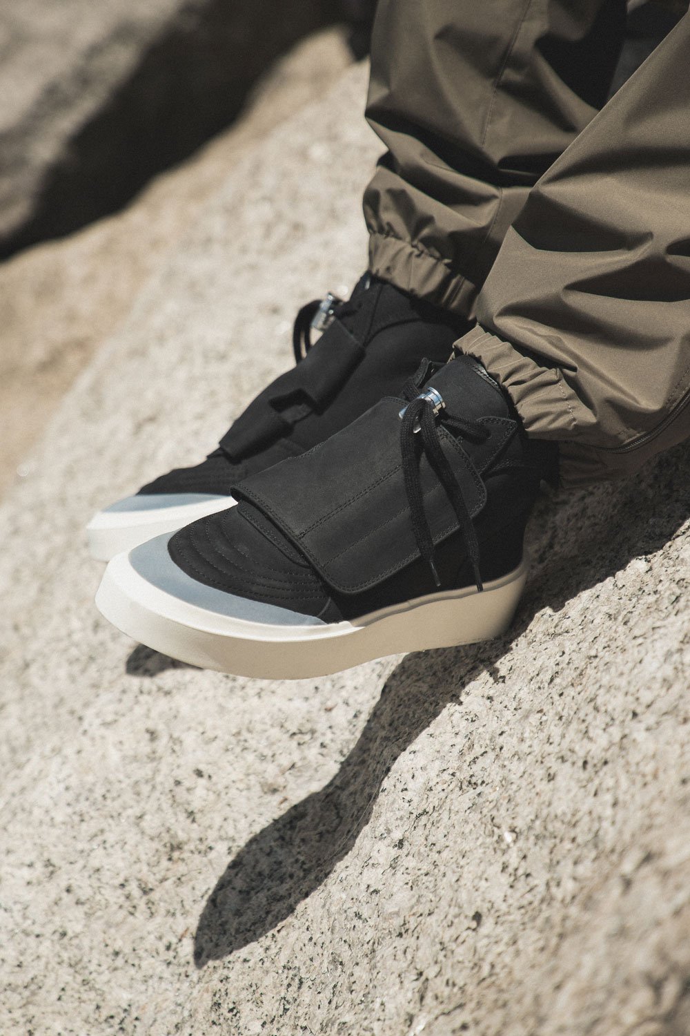 【新品未使用】FEAR OF GOD SKATE MID