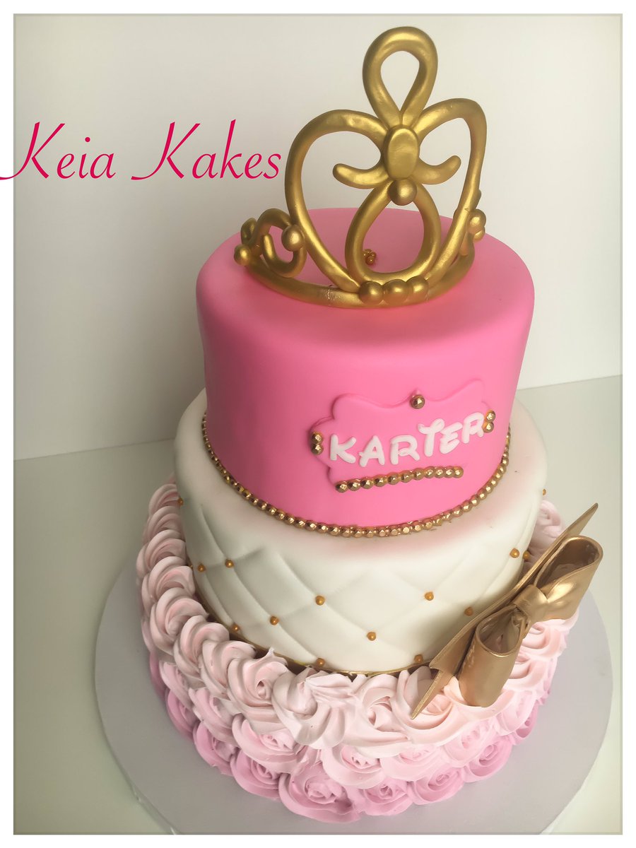 KeiaKakes's tweet photo. Cake creations #keiakakes #customcakes #cake #client #requests #homebaker #homebasedbusiness @KeiaKakes https://t.co/PHOdzoMenC