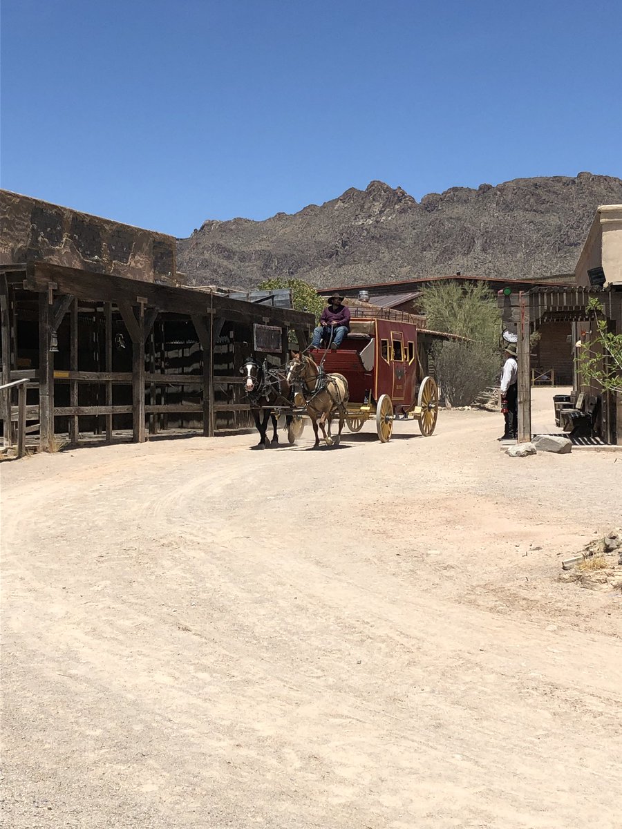ErinCalandra's tweet photo. You guys did a great job yesterday guessing where I was during my vacation. How about today? Can you guess where I went?? #accuWeather https://t.co/DTo7DiFtZC