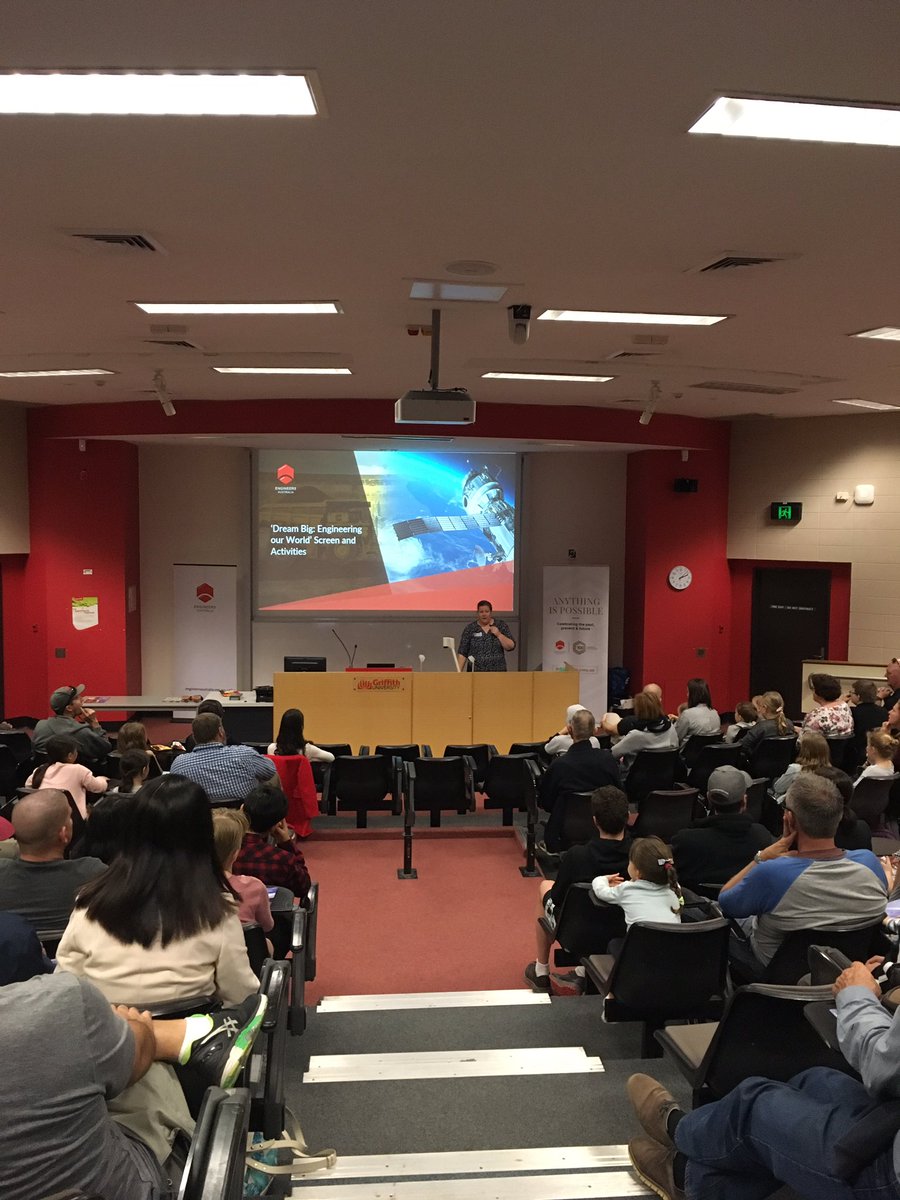 Happy International Women in Engineering day! Shout out to the engineers who helped at yesterday’s event Inspiring future engineers - Julia McLeod, Trang Pham, Sonja Basson and Celeste de Mezieres. #TransformTheFuture  @INWED19 #INWED19 #Womeninengineering