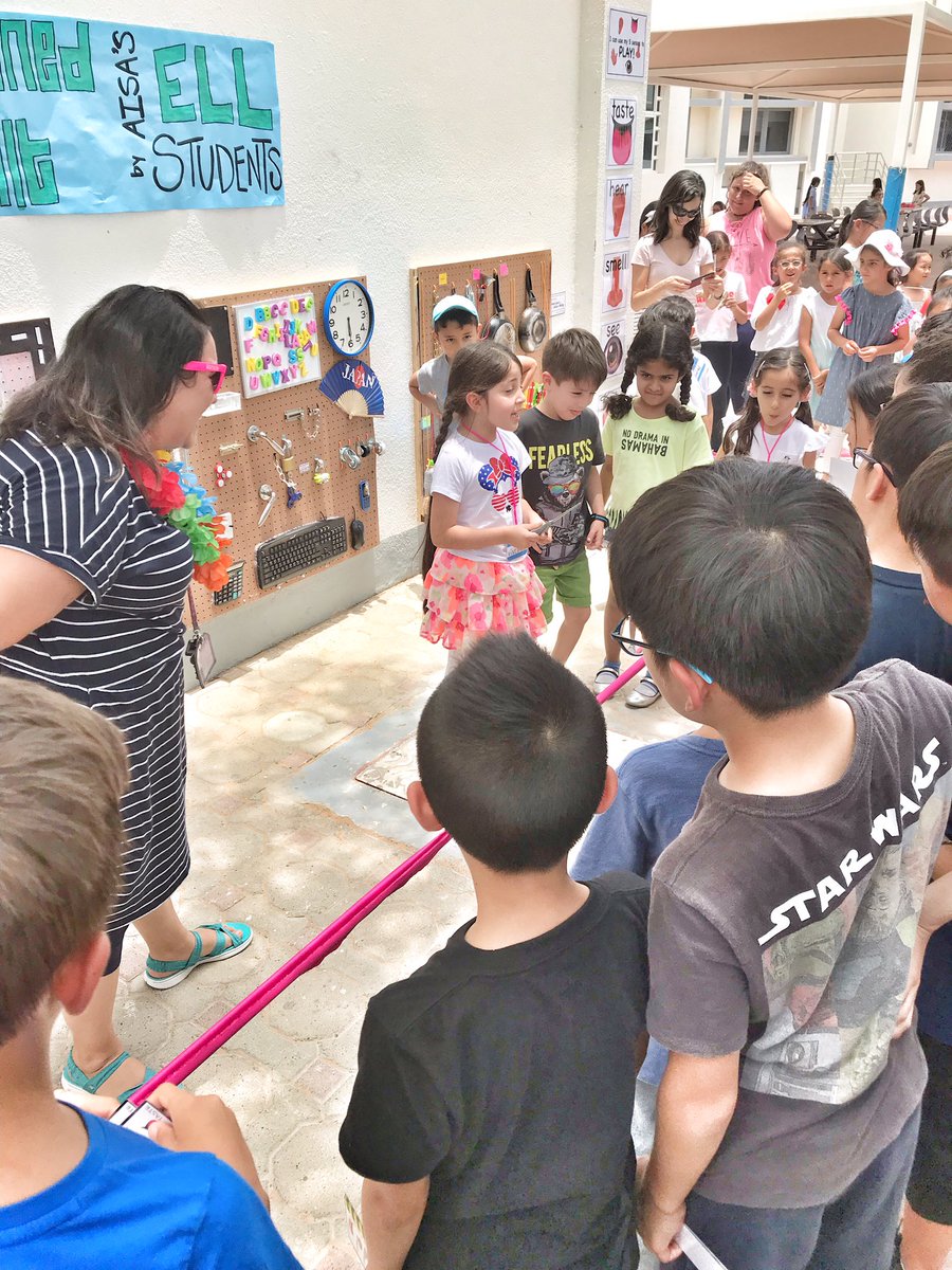 KatrinaMcDonnel's tweet image. Ribbon cutting ceremony at our brand new, #studentfunded, #studentdesigned and #studentcreated #sensorywall!!! A BIG thank you to our #ELLteam! #designthinking #studentaction #appliedlearning #kgfun #pyp #pypexhibition #action #ESOLpride