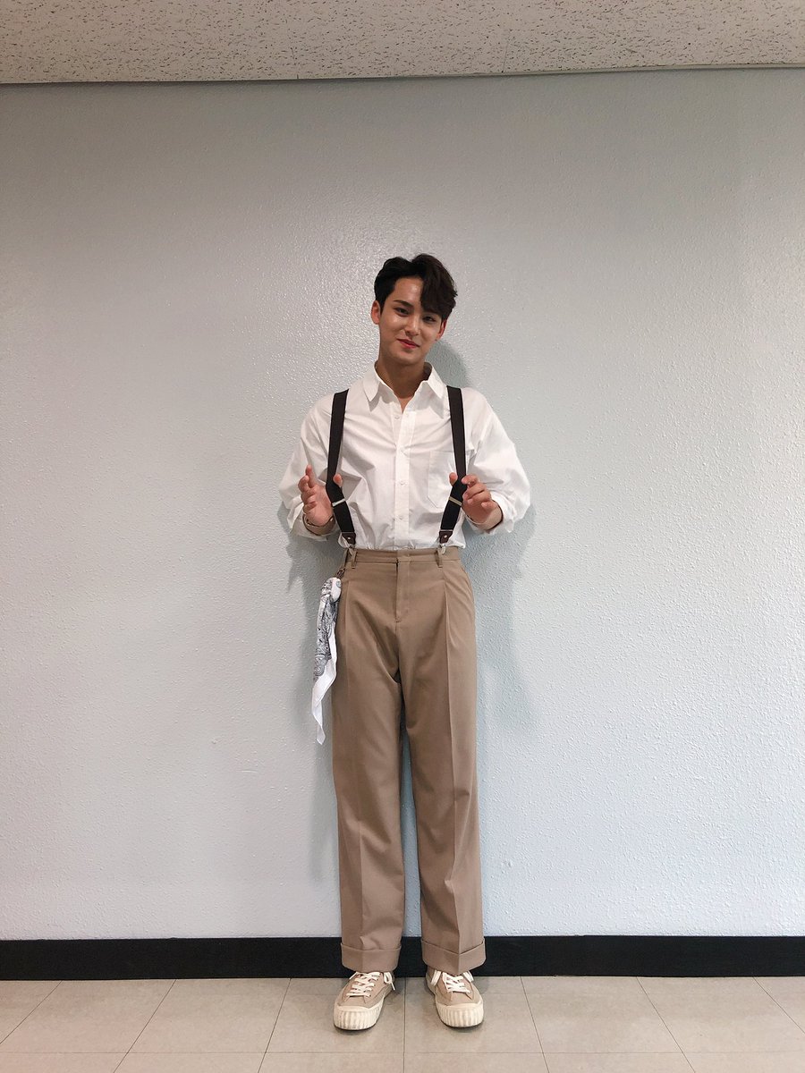 Seventeen ミンギュ 三つ編みんぎゅ🐶🫶🩷 #THUNDER @MusicBank_2025.5.30