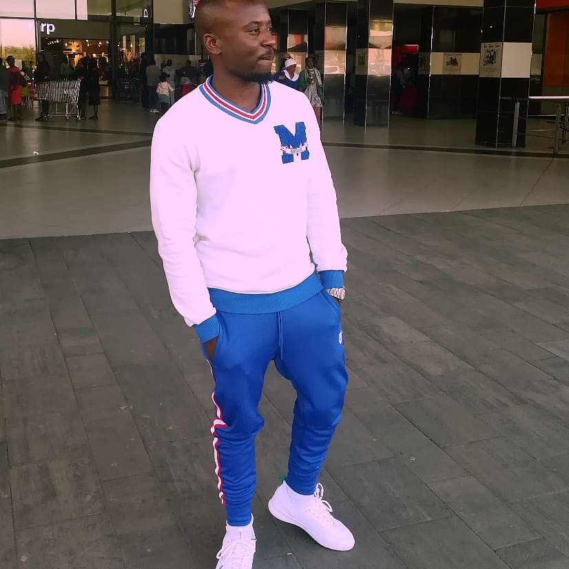 tshepo Mamorobela tweet media