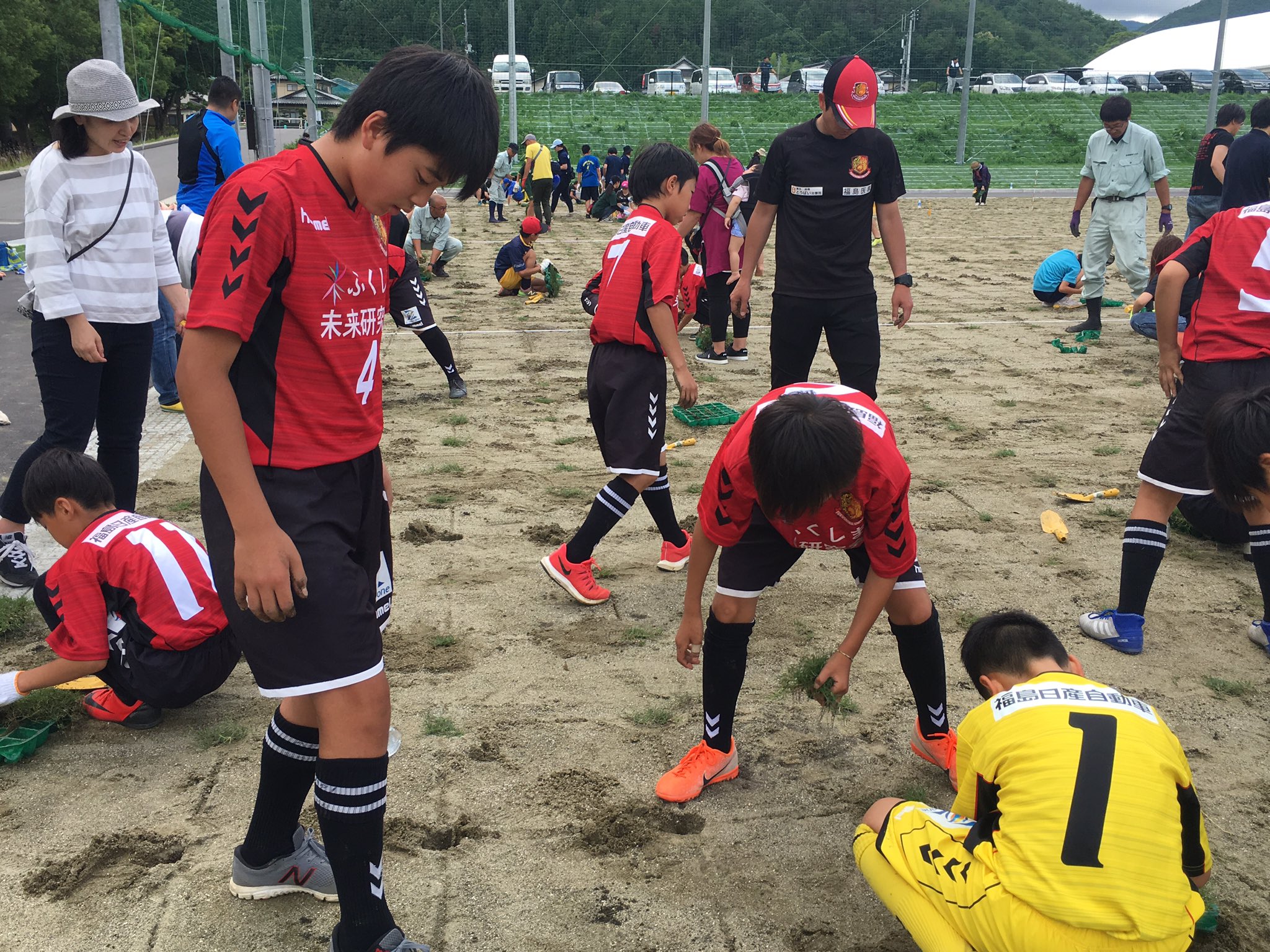 福島ユナイテッドfc A Twitter アカデミーu 12の選手 そして保護者の皆様もご参加いただいています Fufc 福島ユナイテッドfc A Twitter アカデミーu 12の選手 そして保護者の皆様もご参加いただいています Fufc