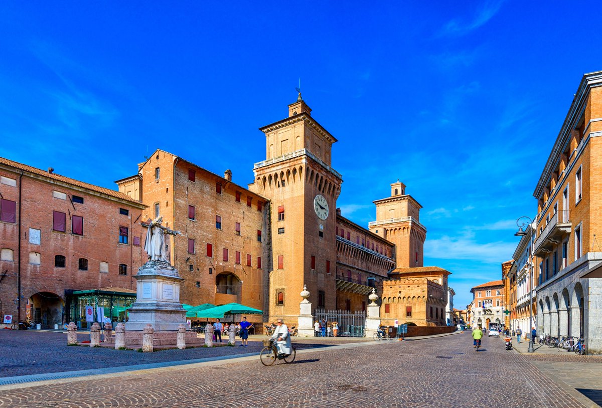 公式 旅らびcom 世界の絶景まとめ フェラーラ の詳細情報 国 イタリア 最安値 106 0円 最短 15時間0分 直行便 なし 見所 エステンセ城 ディアマンティ宮 サン ジョルジョ大聖堂 スキファノイア宮 ヴォルテ通り 国立絵画館