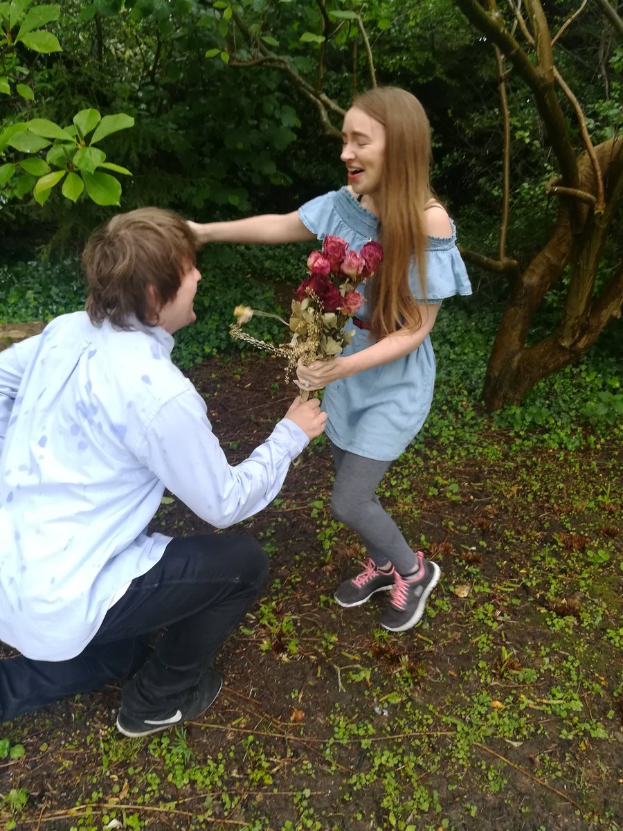 It's today! Get ready to meet the happy couple...

Tickets available: thedraytonarmstheatre.co.uk/the-somnambuli… #TheSomnambulist #newplay #newwriting #kensington #thedraytonarmstheatre