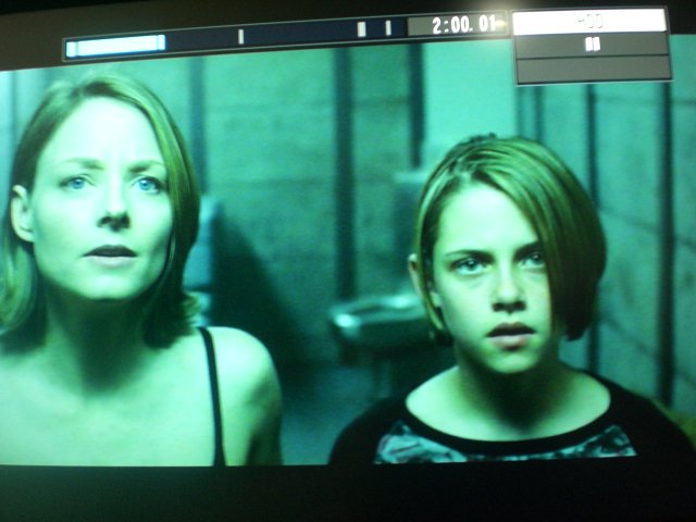 Raimunda Twitterissa クリステン スチュワートって パニックルーム の子役だったんだね めちゃ綺麗で可愛かったんだね 中性的な魅力炸裂で ジョディ フォスターとの息もピッタシだった 今頃 全編しっかり観ました 映画