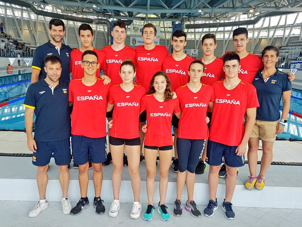 fbnatacion's tweet photo. Hoy última jornada de la
#COMENCUP #BOURGAS
SUERTE A TODO EL EQUIPO NACIONAL #INFANTIL #NATACIÓN  @RFEN_directo
En especial a MARTINA MANRESA @cnlasallepalma
 #SINPERDERLASONRISA #ORGULLOSOS

@FannyTurRiera  @EBaseMallorca @FranciscoDucros @ajuntpalma  @conselleriaCPE @esportsIB https://t.co/30JoIMJXK9