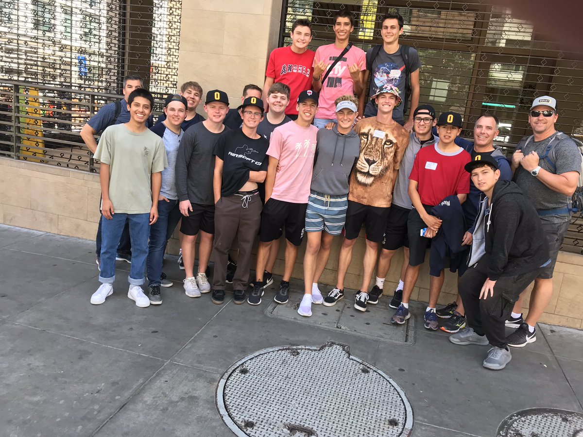 CcdrPriest's tweet photo. After a day of service serving more than 2,000 meals at st Anthony’s foundation. Stephan did a great job directing patrons inside but I can’t vouch for His photo skills. This was third try... https://t.co/ROmf7ZLr2S