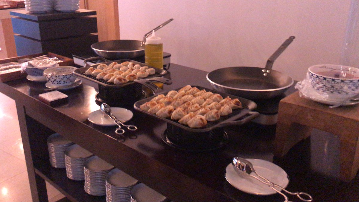 #encoreweddings  yummy dessert