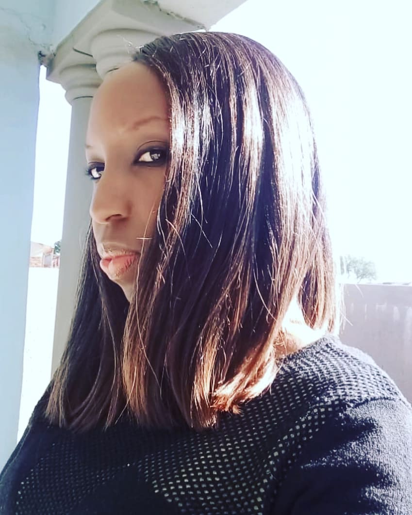 bontlebaone1's tweet photo. Our queens we thank you for your continued support, looking at the future like💃🏿👌🏿Boss ladies support each other. Zodwas wig is our 14 inch Bob wig, that looks effortlessly beautiful on her. #Welovehair #Hairboutique #Ownurcrown👑 https://t.co/FkMOQTloGG