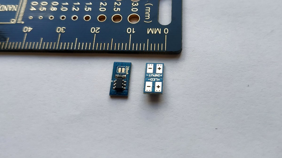 Pnoxi's tweet photo. I added @ADSKEAGLE design files to @github for my @tindie Small size (5x10mm) constant current source for LEDs!
PCBs are available for free at #MakerFairePrague (@PragueMF), stand 126 @chiptronCZ https://t.co/Kku7pLKN0S