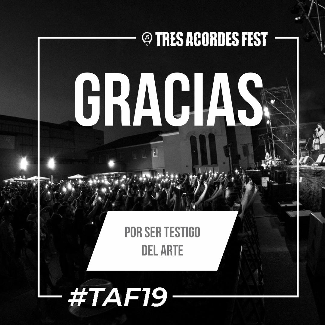 Gracias un año más. Gracias a todas las personas que han dedicado su tarde de sábado en acercarse al Patio del DA2. Gracias a todos los periodistas, acreditados y colaboradores del festival. Recuerden: no hay NADA mejor que el arte.🔥
