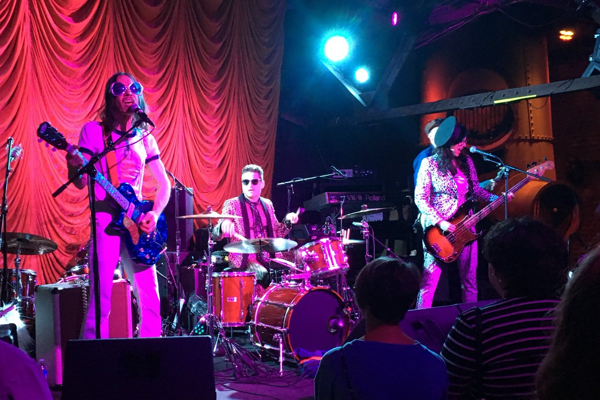 Fun night at <a href="/FillmorePhilly/">The Fillmore Philadelphia</a>'s #TheFoundry courtesy #TommyConwell &amp; the Young Rumblers, openers 
<a href="/CreemCircus/">Creem Circus</a> and <a href="/933WMMR/">93.3 WMMR</a>'s <a href="/jackybambam933/">Jacky Bambam</a>.