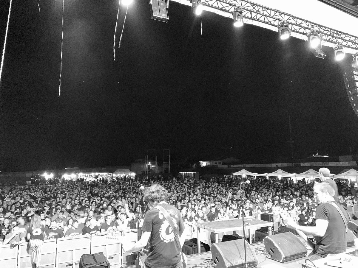kcps73's tweet photo. @LOSGATILLAZO en @FestivalVintoro https://t.co/Lmeif9Jg15