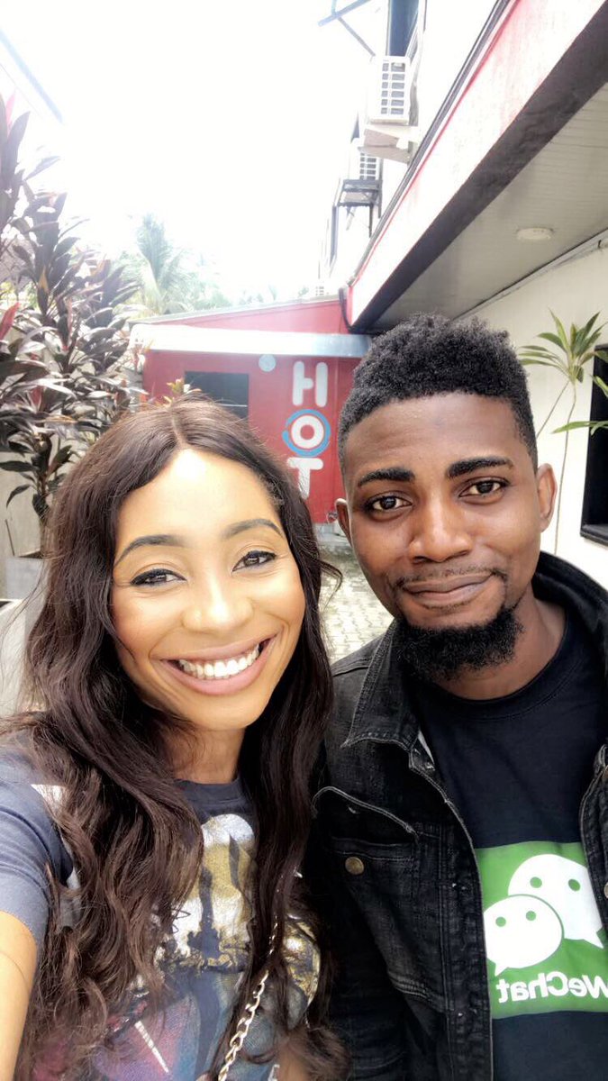 CharityOwoh's tweet photo. Loved our conversation on the vibestyle today @jaysonrogue thanks for coming! We should do this again! #vibestyle #sundaysbest https://t.co/4BtOUgYIDV