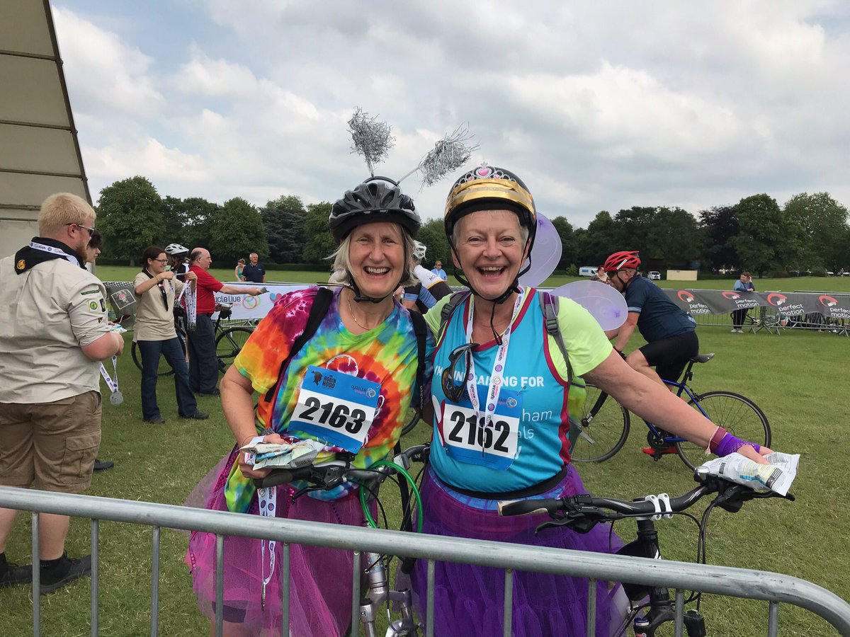 zephyrsnotts's tweet photo. A huge congratulations to our amazing fundraising Fairy Godmother Rachel for completing #CycleLive with biking buddy Sarah 🚲☀️⭐️ https://t.co/Fn2QdTqcgW