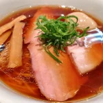 よだれが止まらない!ラーメン好き大歓迎究極の醬油ラーメン‼