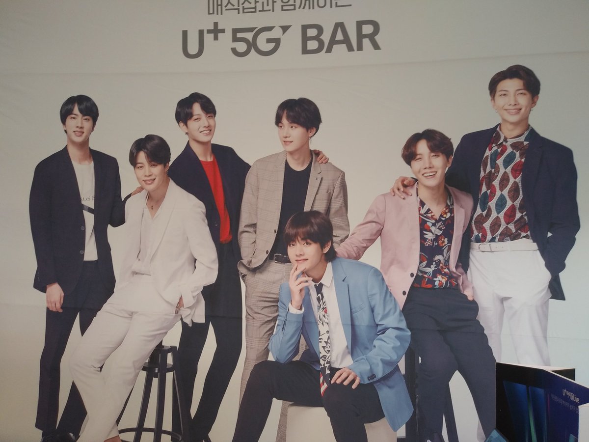 hatatty's tweet photo. イベントブース一個目クリア
#Uplus5G
#LGuplus
#BTSmagicshop https://t.co/S4sVa69ODq