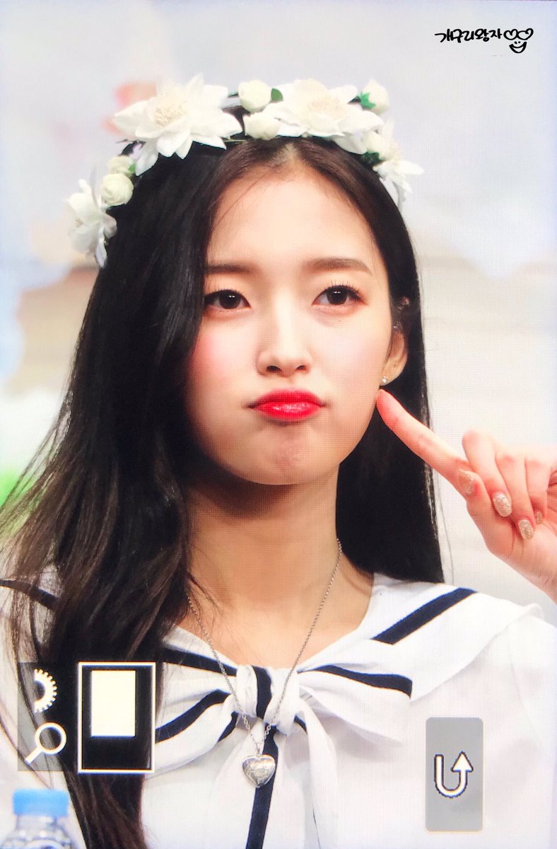 _Frog_Prince's tweet photo. 190623 당산 팬싸인회 프리뷰

#아린 #ARIN #최예원 #アリン
#오마이걸 #OHMYGIRL 
@WM_OHMYGIRL https://t.co/y6gg5ahB0u