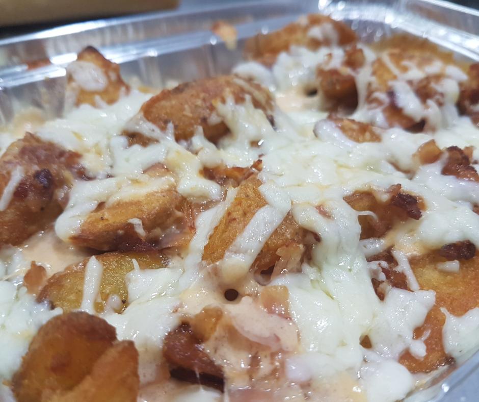 BasakatuLeioa's tweet photo. El fin de semana se acaba ¿aún no te has dado un capricho?...deja que te ayudemos a elegir uno súper rico

¡Hamburguesa barbacoa, patatas gratinadas y tu bebida favorita!

#Leioa #Astrabudua #Romo #Las #Arenas #Erandio #Servicio a #Domicilio https://t.co/E4wpczjcQ3