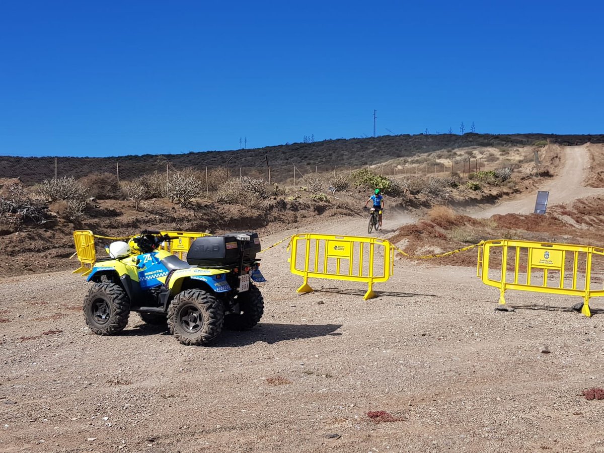PROVITAL24h's tweet photo. PROVITAL-Seguridad y Control de Riesgos, dispositivo de Seguridad y Emergencias de la #ON BIKING “Pendientes de ti” #IslaEuropeadelDeporte #aytodetelde #dgeventos https://t.co/pYjw26R4S4