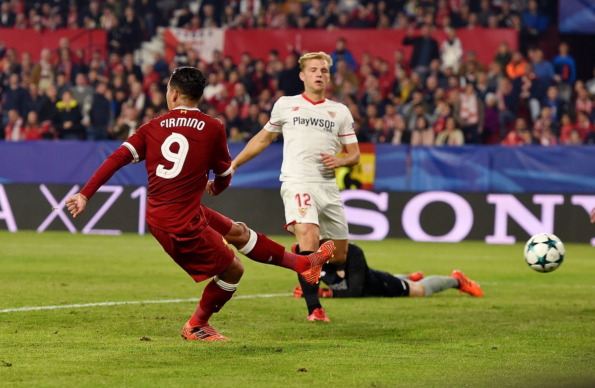 LFC's tweet photo. 🚫👀

A Bobby special😍 https://t.co/QHTHeJcUpP