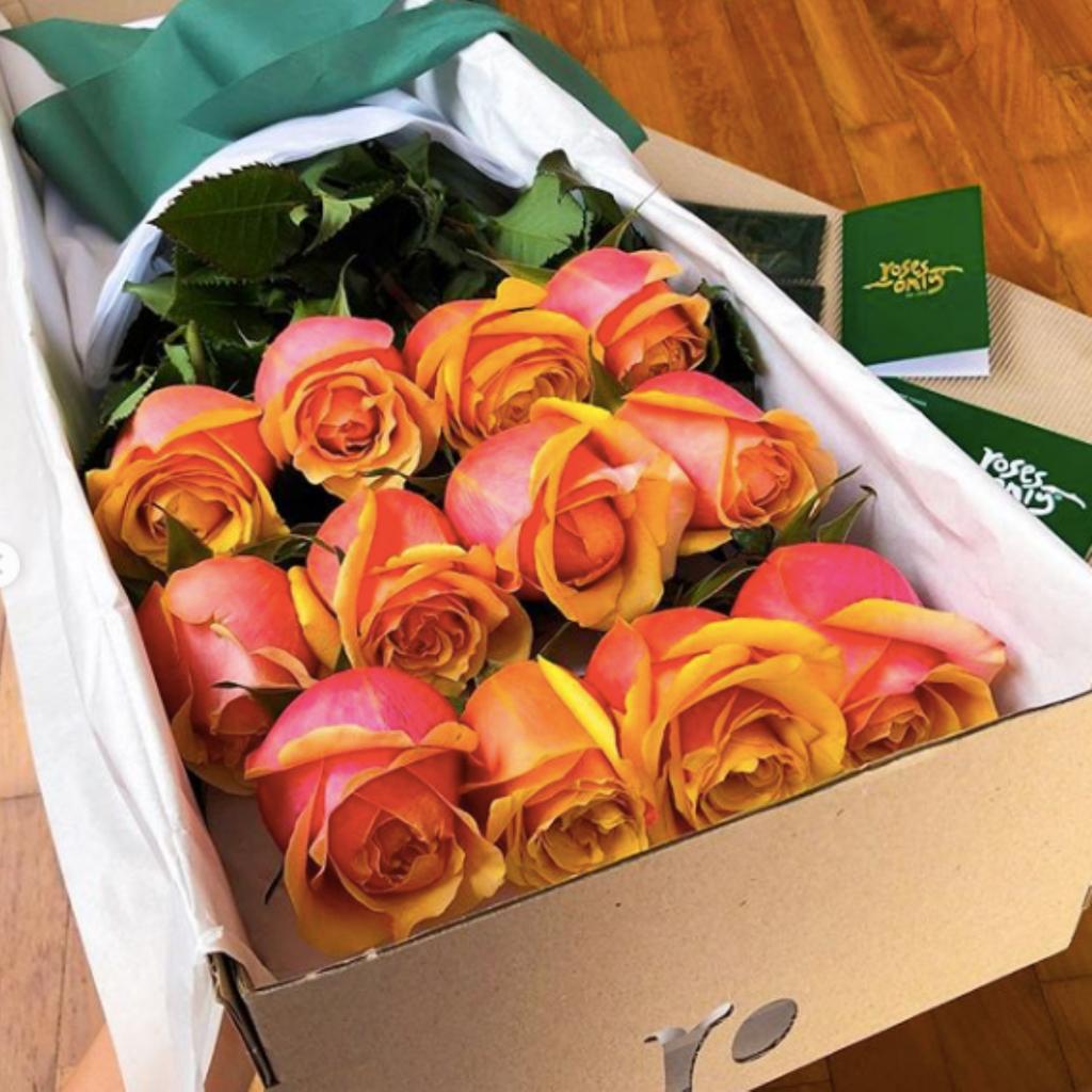 Bright, bold and beautiful. 🧡 📸:<a href="/kaitinghearts/">Kaiting</a>
#RosesOnlyUK⁣ soo.nr/6zo6