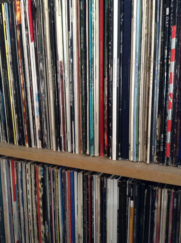 hi_duncan's tweet photo. #MusicIsLife #vinyl #ithelps https://t.co/Jj5eAYT2eA