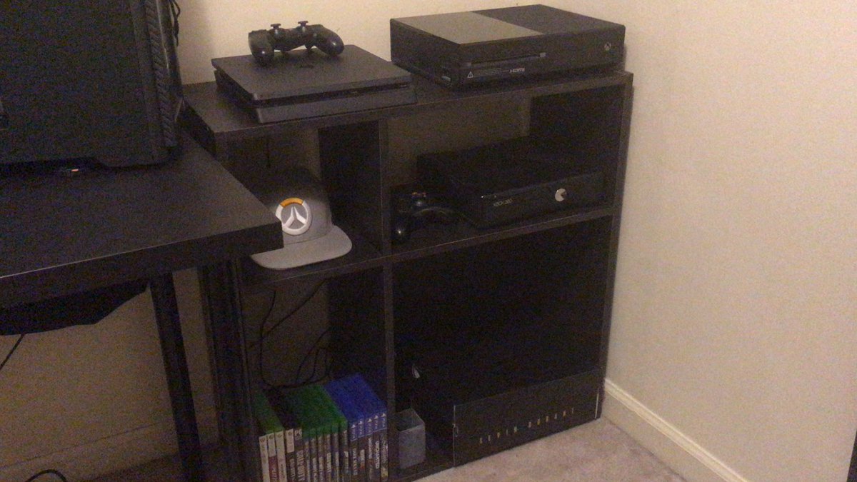 TraxRyze's tweet photo. Finally got my consoles organized better. Streaming more “A Plague Tale” Sunday afternoon, see you guys then! #Twitch #pcsetup #videoconsole #xbox #ps4 #xbox360 #gameroom https://t.co/X0uq4rC5oL