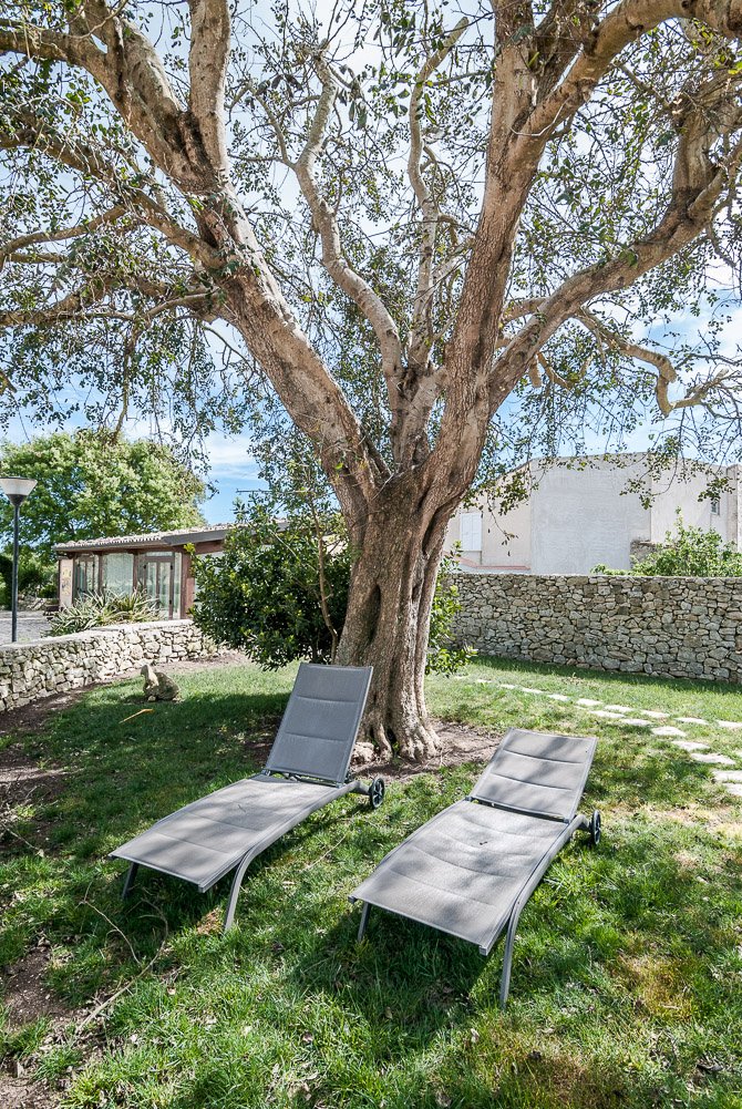 Buona domenica and Happy Sunday

📧 info@artemisiaresort.com
☎️ 0932/642575
📍 Via Enrico Caruso, 13 - Ragusa